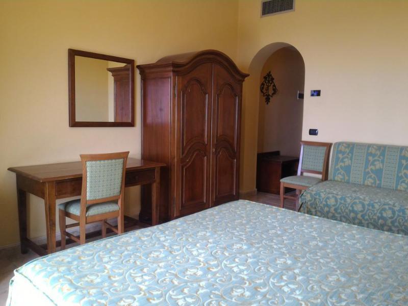Hotel Primavera Dell'Etna Zafferana Etnea Εξωτερικό φωτογραφία