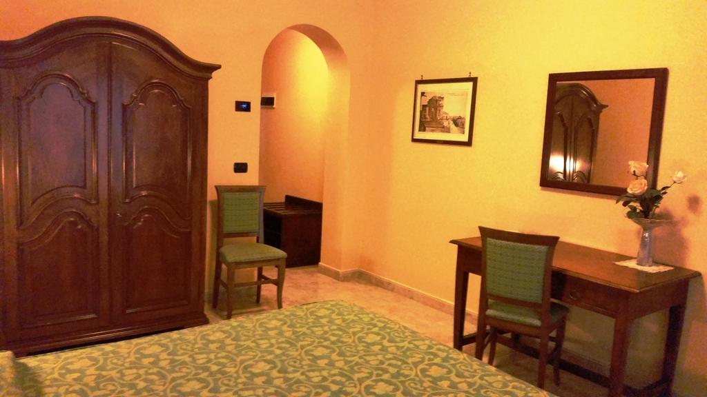 Hotel Primavera Dell'Etna Zafferana Etnea Εξωτερικό φωτογραφία