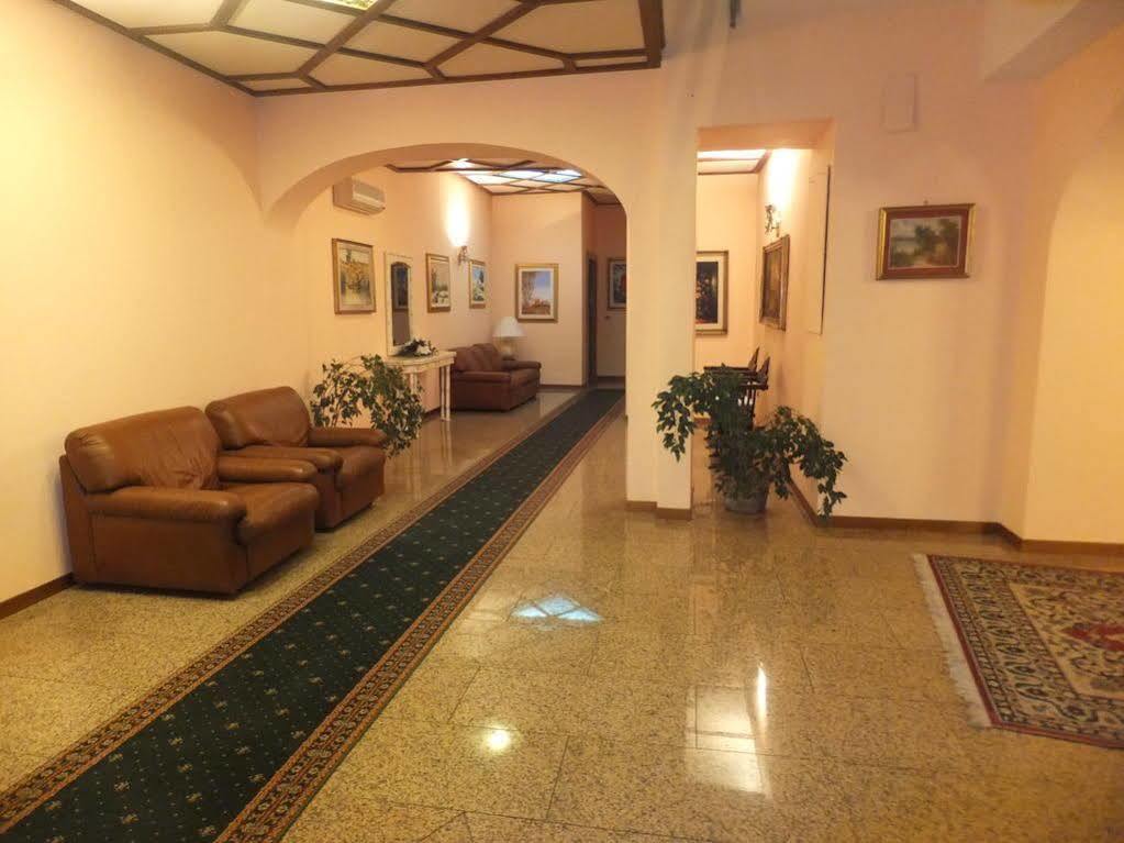 Hotel Primavera Dell'Etna Zafferana Etnea Εξωτερικό φωτογραφία
